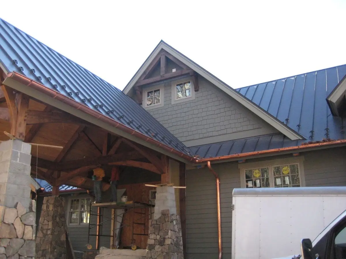 Craftsman Roofing team delivering quality roofing work in North Charleston
